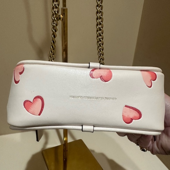 Coach Limited Edition Lunchbox Top Handle With Heart Print EUC - Picture 9 of 16